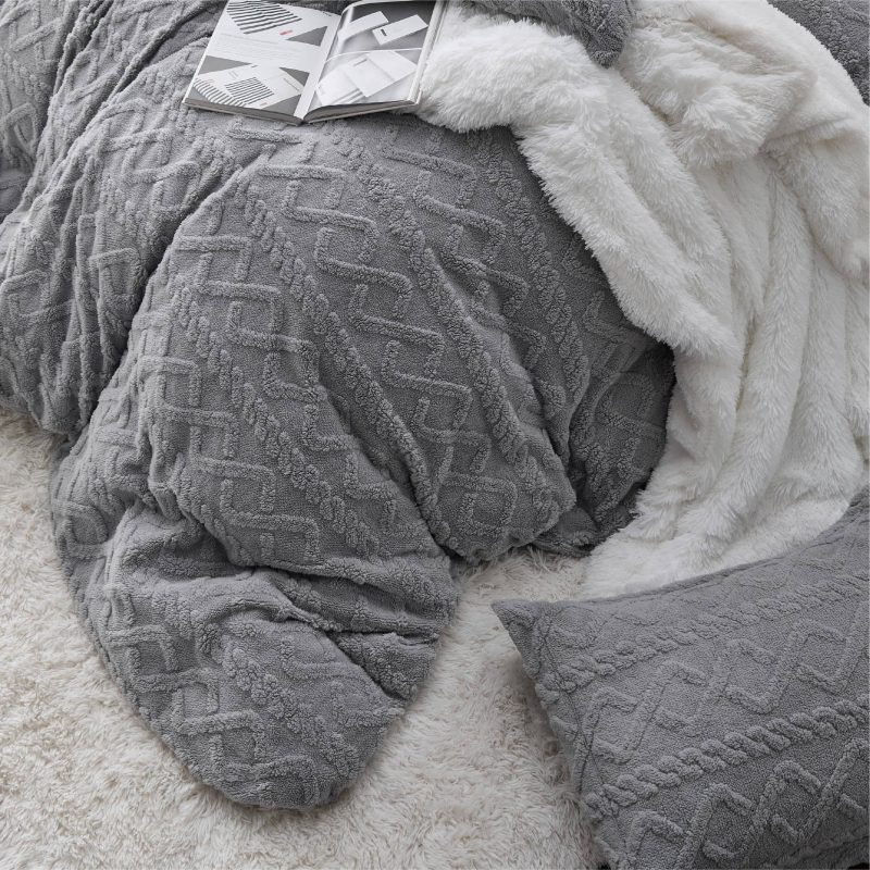 Queen 90 x90 Gray NoComforter 04