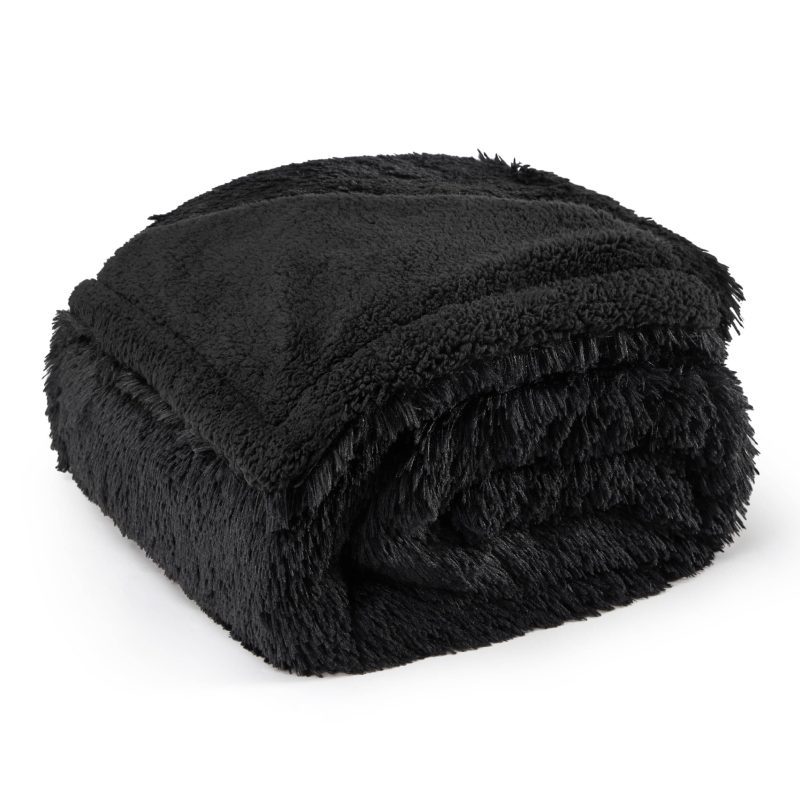 XL 50x60 LongFauxFur Black 06